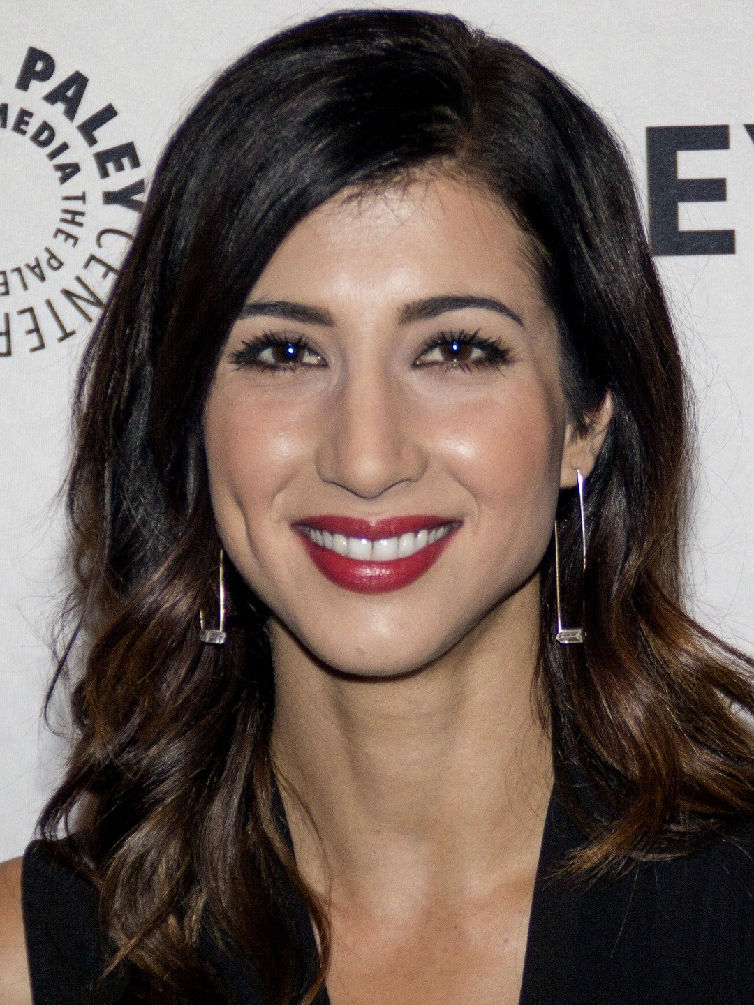 How tall is Dana DeLorenzo?